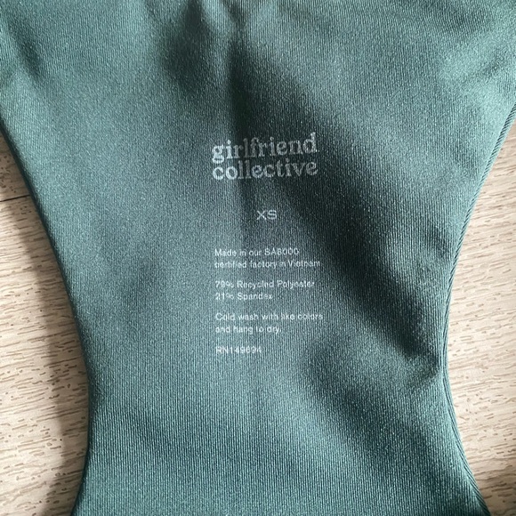girlfriend collective Paloma Racerback Sport Bra Top / Moss Pine Green / Size XS - Picture 6 of 7